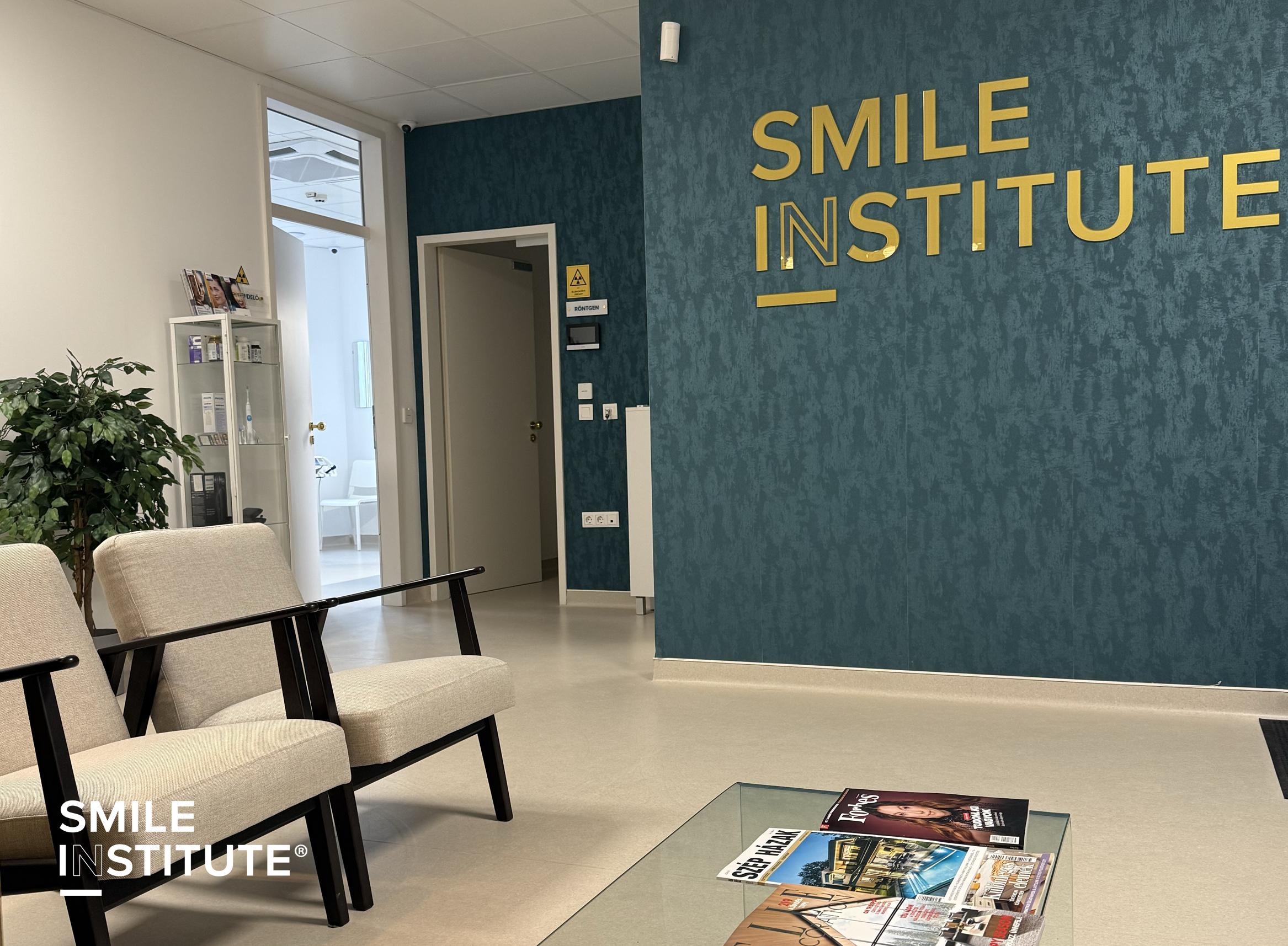 ©Dr. Dominik Nagy Oral Surgeon & Aesthetic Implantologist - Smile Institute® Hungary, Budapest